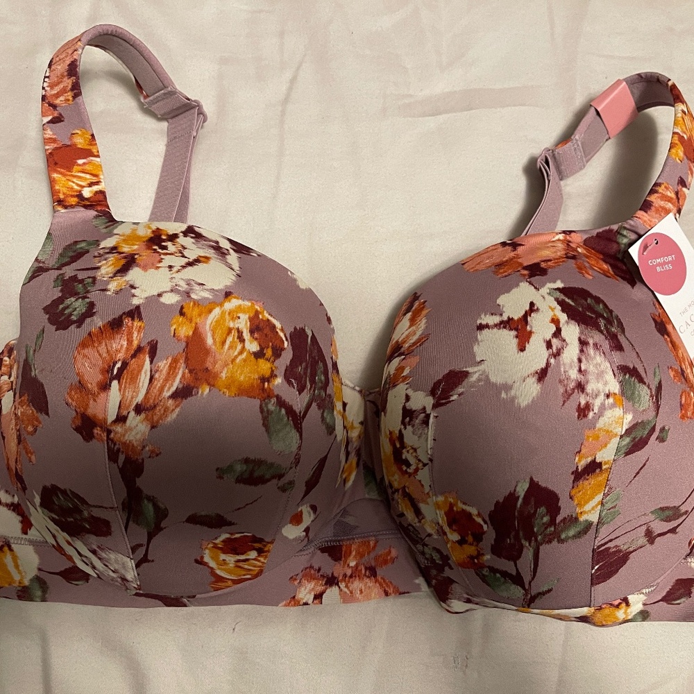 Cacique Lightly Lined Balconette Bra Size 44D